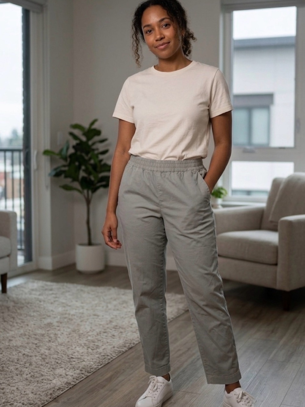 Everlane Light Gray Elastic-Waist Straight Joggers